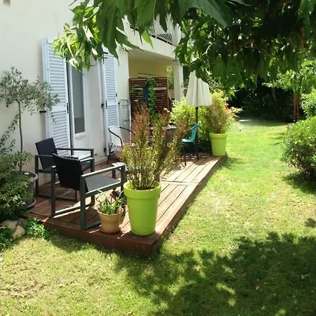Location En Alta Rocca A Sainte Lucie De Tallano * Santa-Lucia-di-Tallano